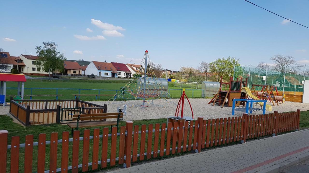 Apartmany Pod Palavou Starovicky Buitenkant foto