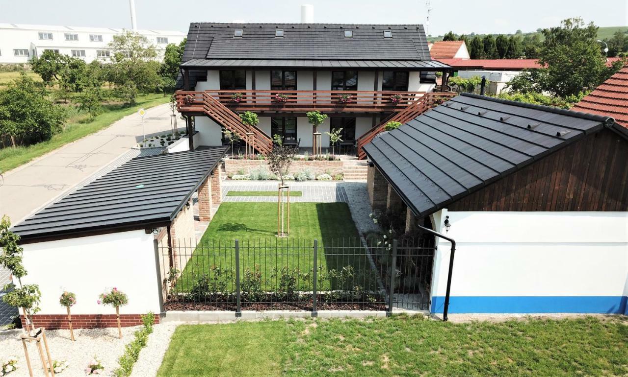 Apartmany Pod Palavou Starovicky Buitenkant foto